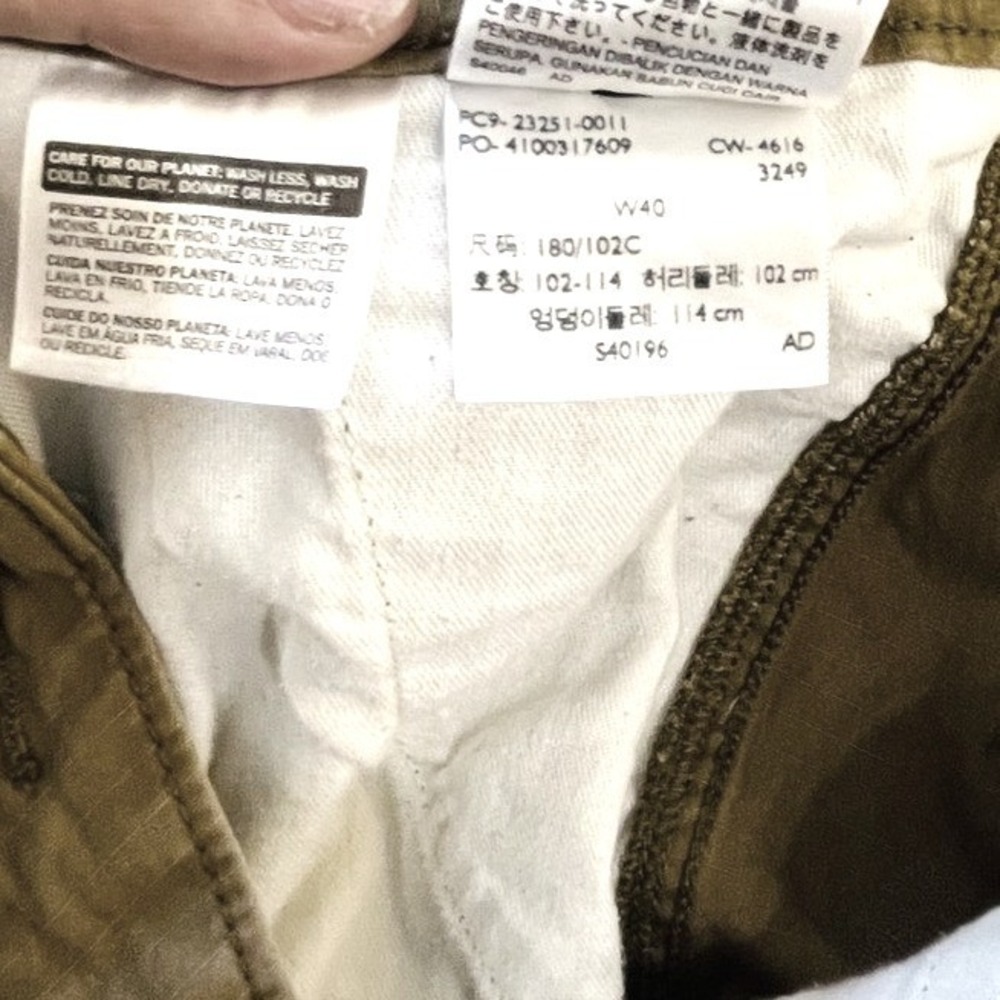 Levi's Cargo Shorts Mens 38 Green Ripstop Multi Pocket Utility Outdoor Casual - Picture 9 of 11
